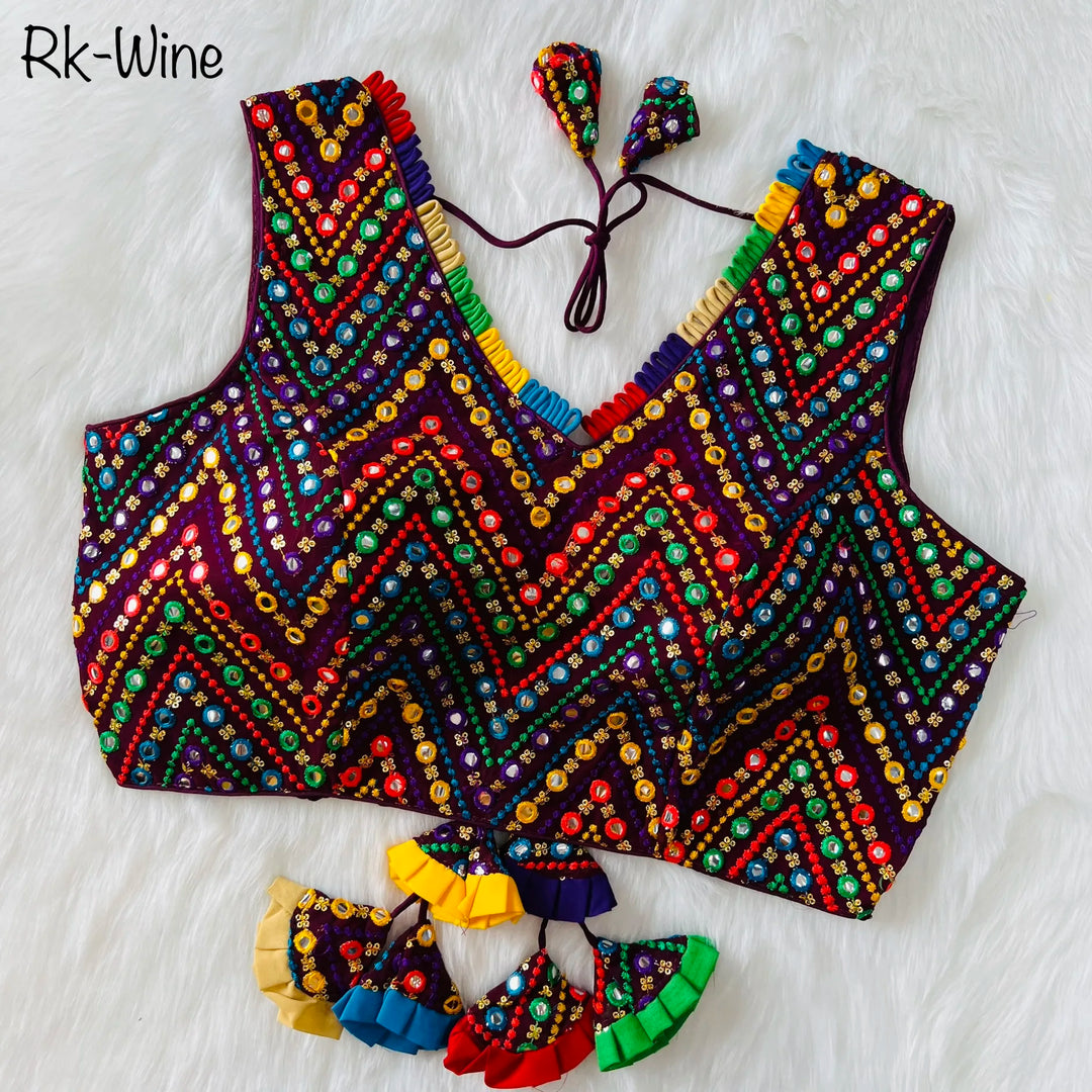 SPECIAL MULTI MIRROR V- NECK BLOUSE