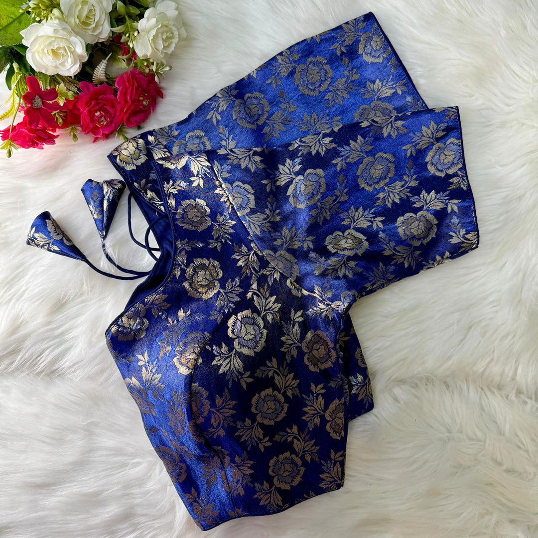 PURE SIMMER JEQUARD SILK BLOUSE